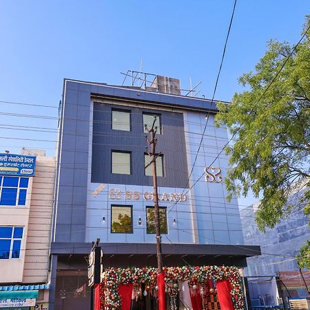 Hotel Ss Grand Kanpur Exterior foto