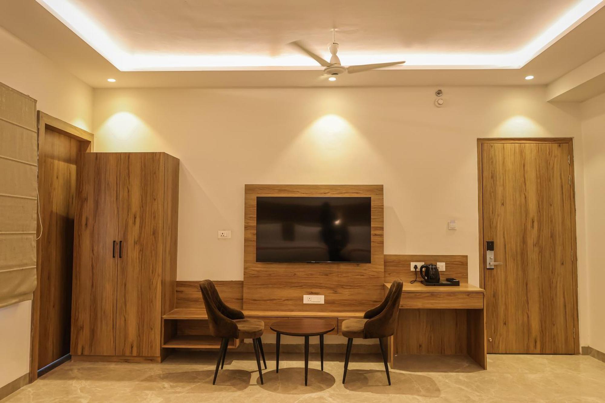 Hotel Ss Grand Kanpur Exterior foto
