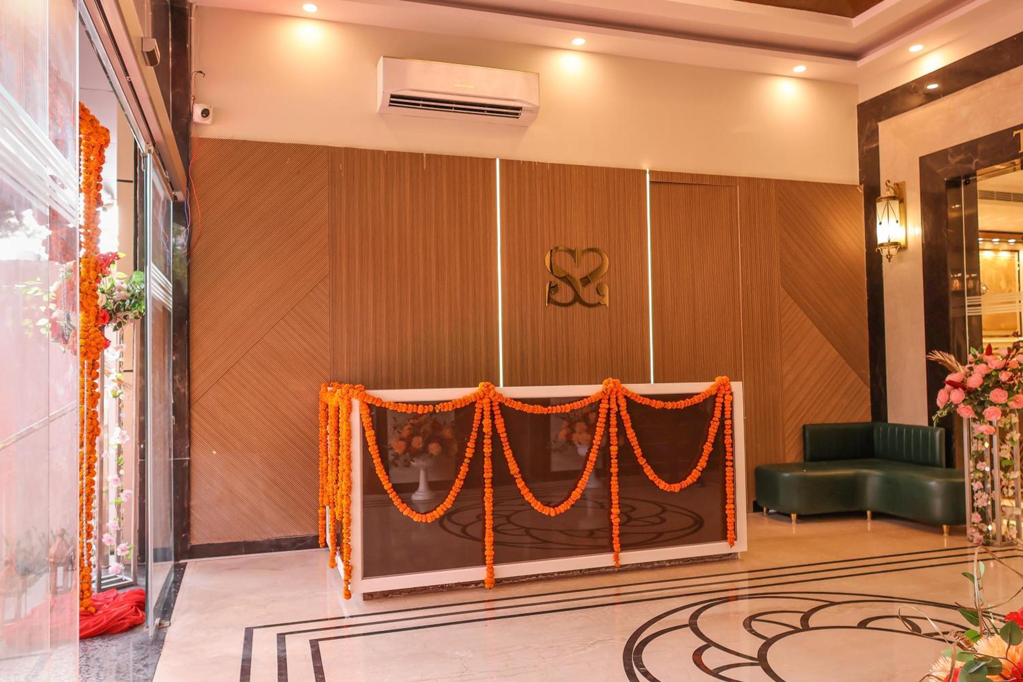 Hotel Ss Grand Kanpur Exterior foto