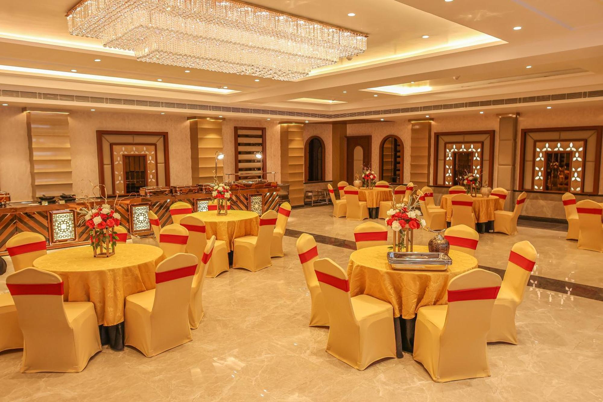 Hotel Ss Grand Kanpur Exterior foto