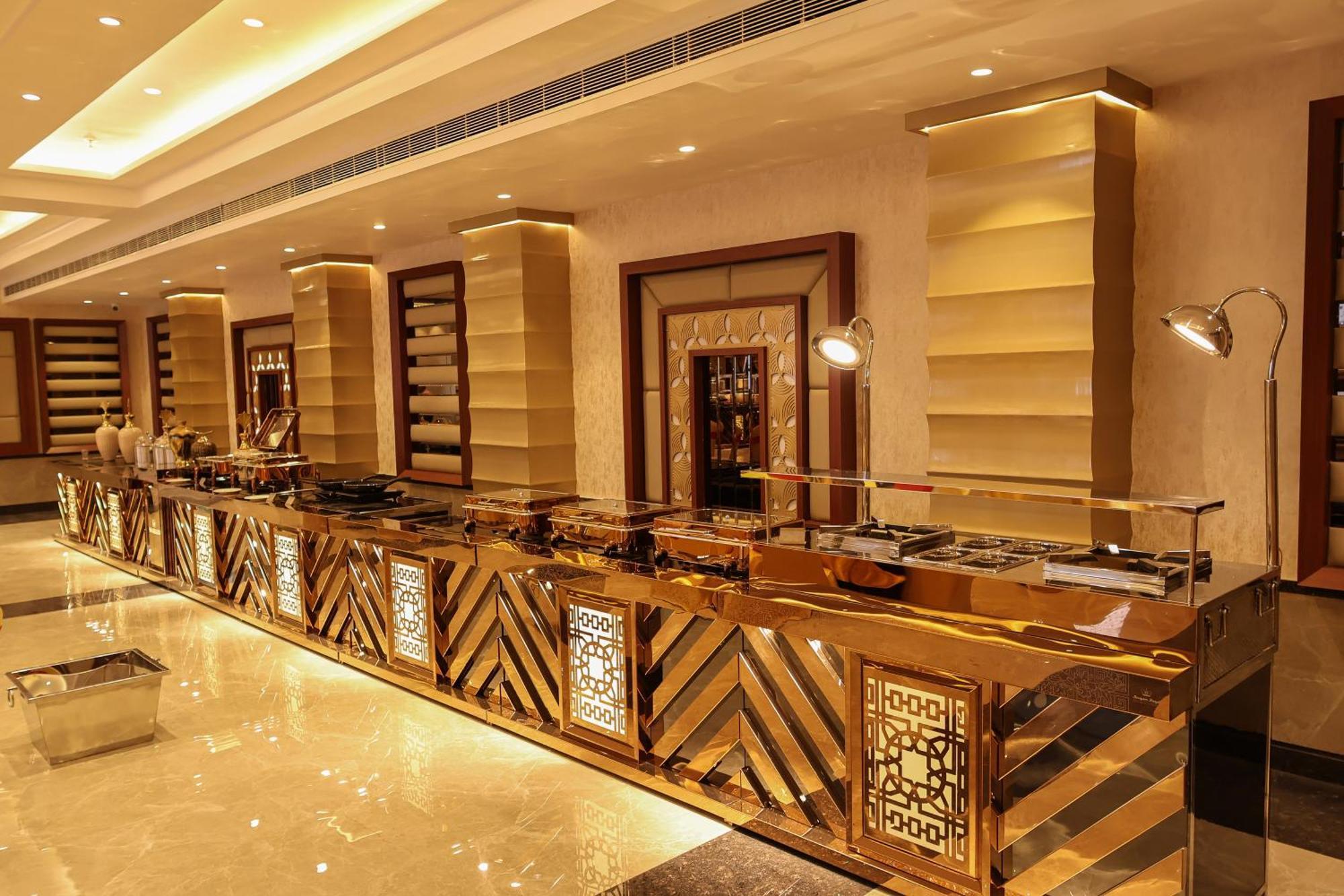 Hotel Ss Grand Kanpur Exterior foto